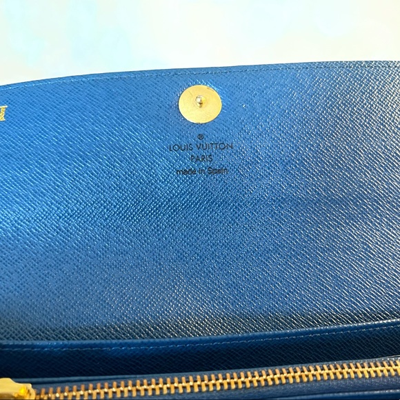 💙 Authentic Louis Vuitton multicolor Long Sarah Wallet - Picture 5 of 10